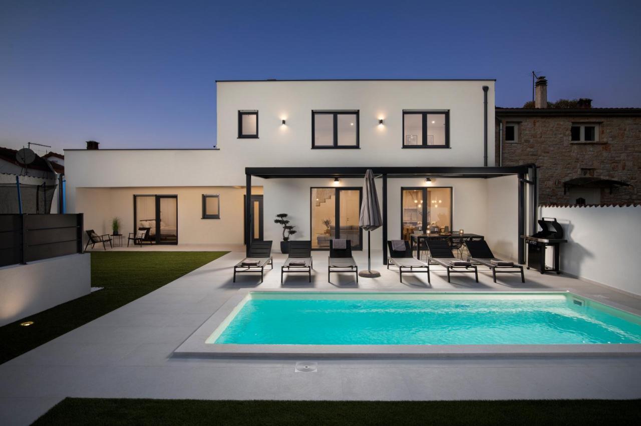 Villa Artis PUY 외부 사진