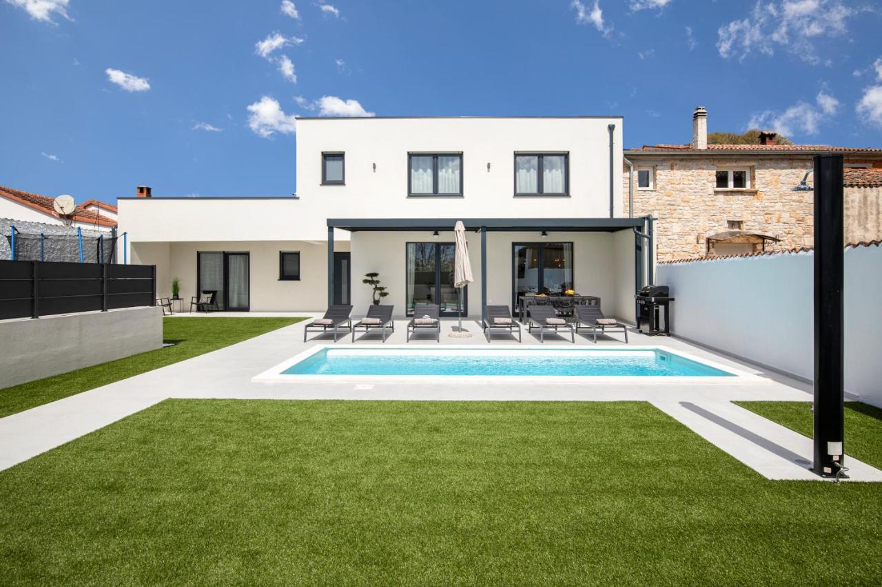 Villa Artis PUY 외부 사진